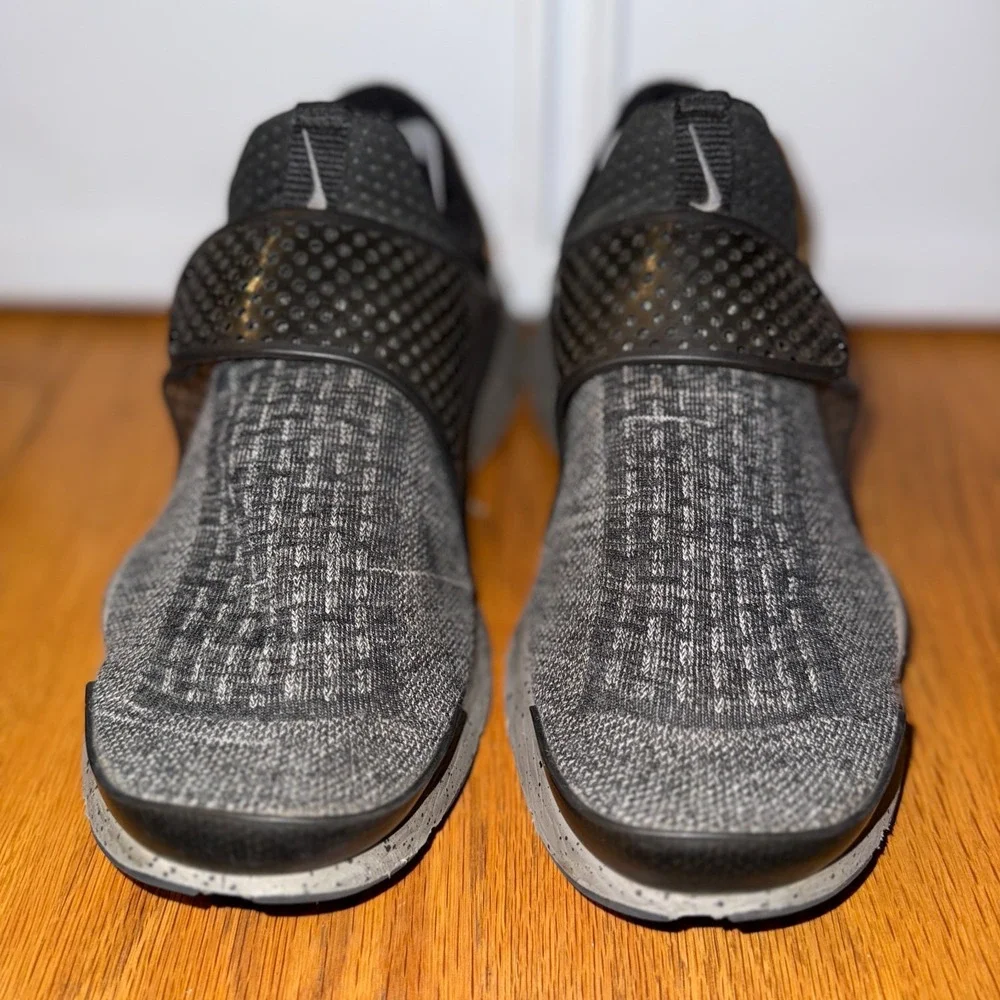 Nike Sock Dart 859553-001 Sneakers Mens 9‎ Gray Slip On Low Top Athletic Shoes